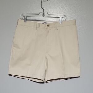 Land's End Mens Tan Traditional Fit 100% Cotton Shorts Sz 36 Preppy, Uniform
